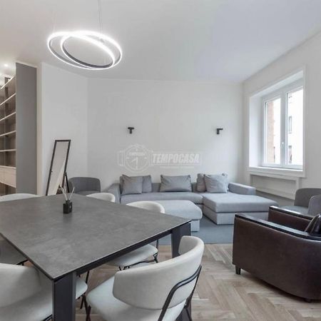 Milano: Bellissimo Appartamento In Pieno Centro Exteriör bild