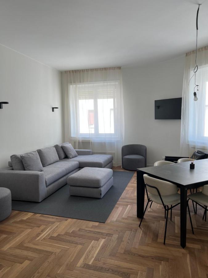 Milano: Bellissimo Appartamento In Pieno Centro Exteriör bild