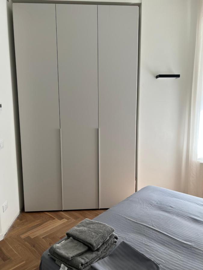 Milano: Bellissimo Appartamento In Pieno Centro Exteriör bild