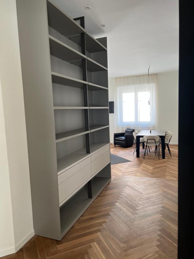 Milano: Bellissimo Appartamento In Pieno Centro Exteriör bild