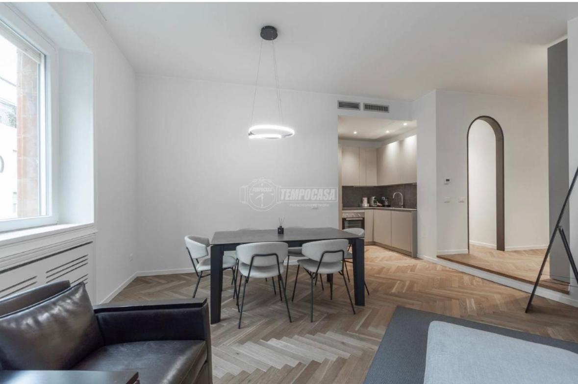 Milano: Bellissimo Appartamento In Pieno Centro Exteriör bild